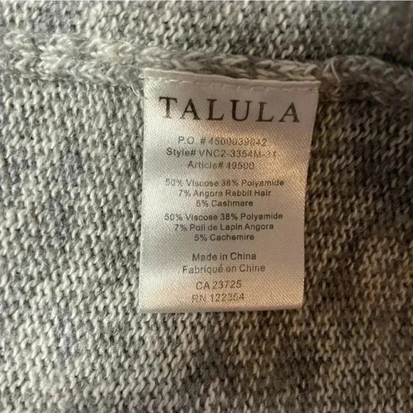 Aritzia -  Talula Cardigan - Picture 5 of 6
